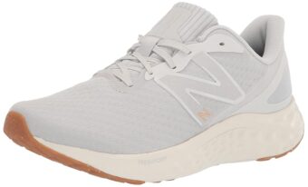 New Balance womens Fresh Foam Arishi V4